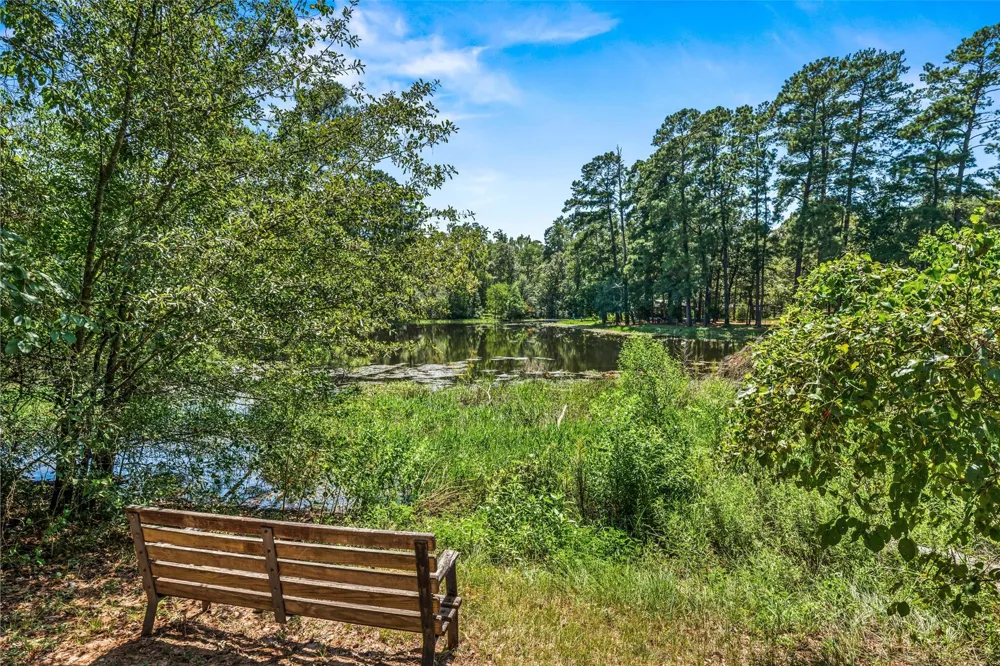 15843 Oak Drive Montgomery, TX 77356