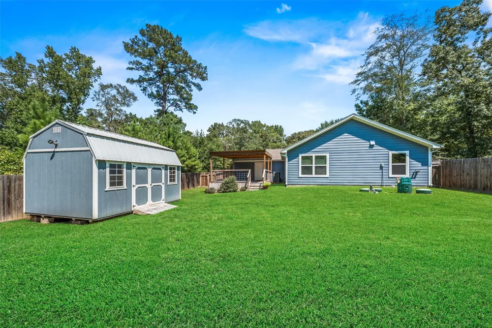 15843 Oak Drive Montgomery, TX 77356