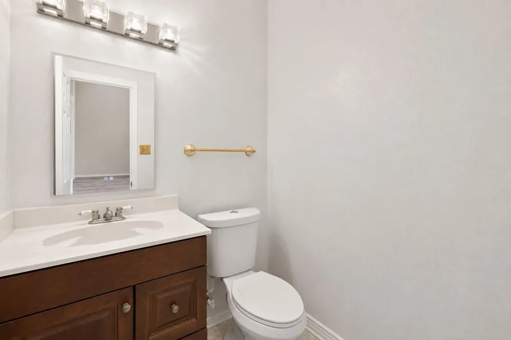 9718 Silver Moon San Antonio, TX 78254
