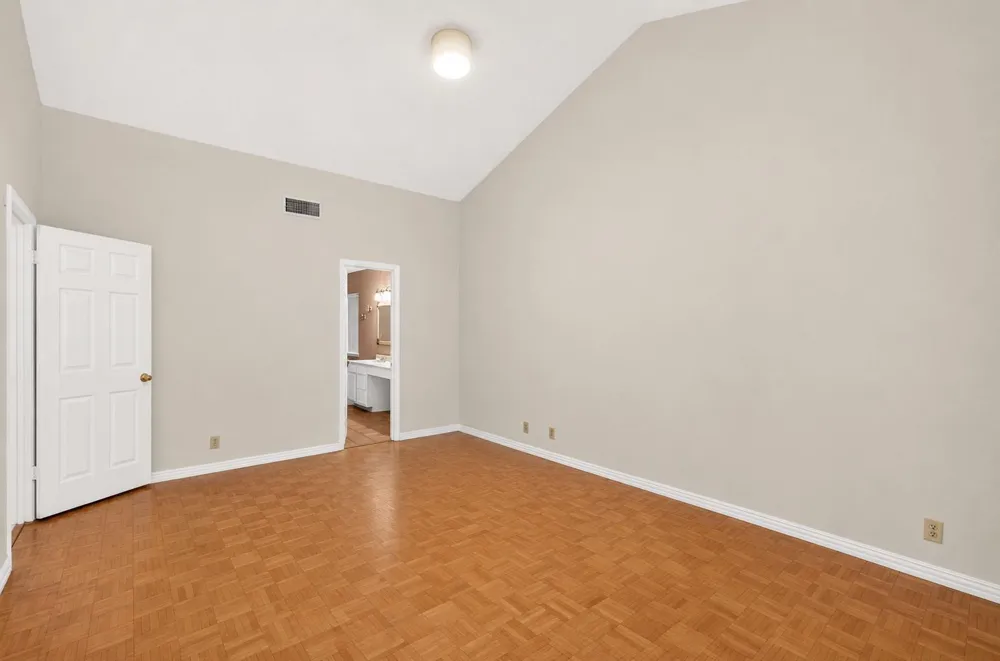9718 Silver Moon San Antonio, TX 78254