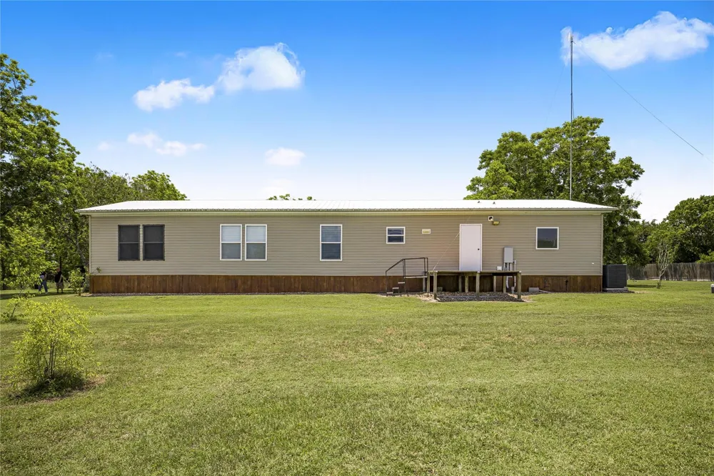 4516 Fm 1090 Port Lavaca, TX 77979