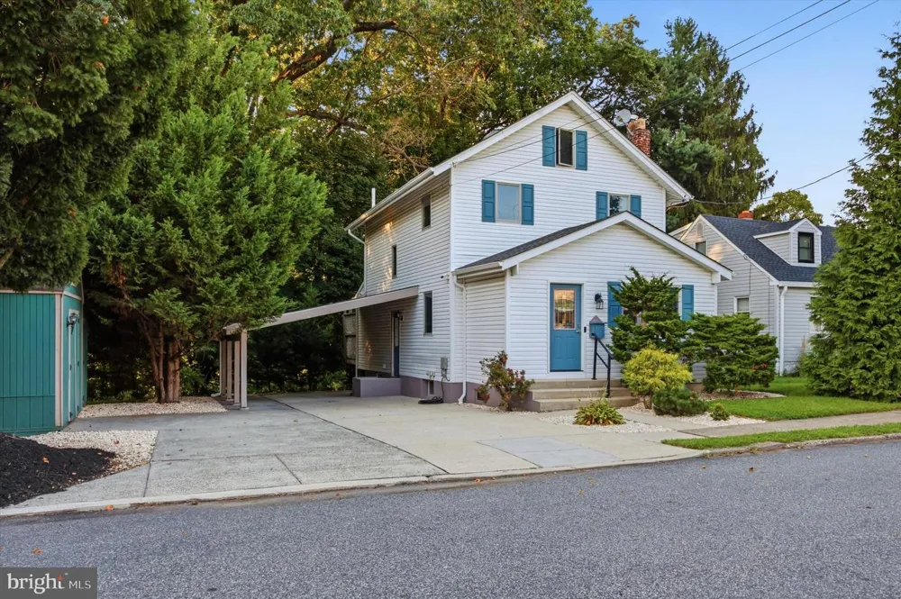 425 BARTLETT AVENUE Ridley Park, PA 19078