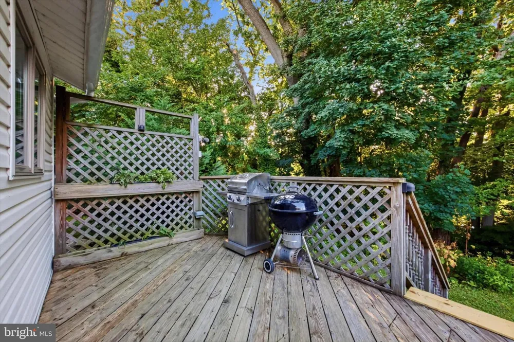 425 BARTLETT AVENUE Ridley Park, PA 19078