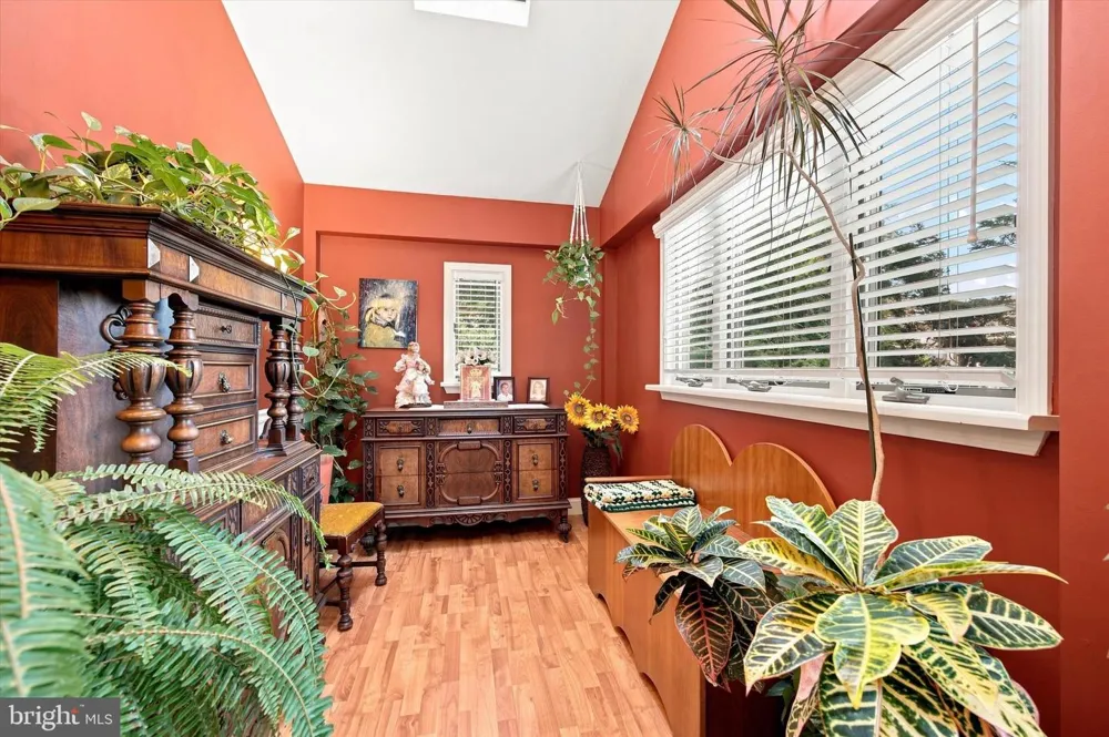 425 BARTLETT AVENUE Ridley Park, PA 19078