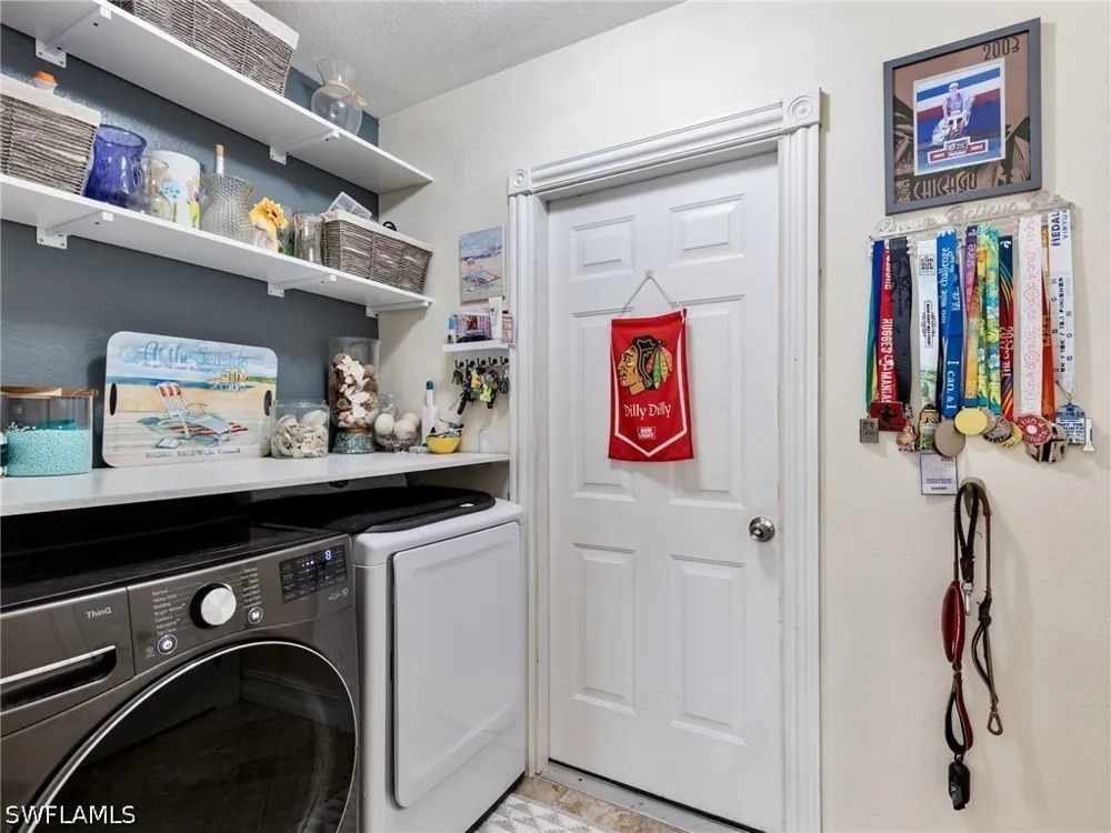 Larino Loop Estero, FL 33928