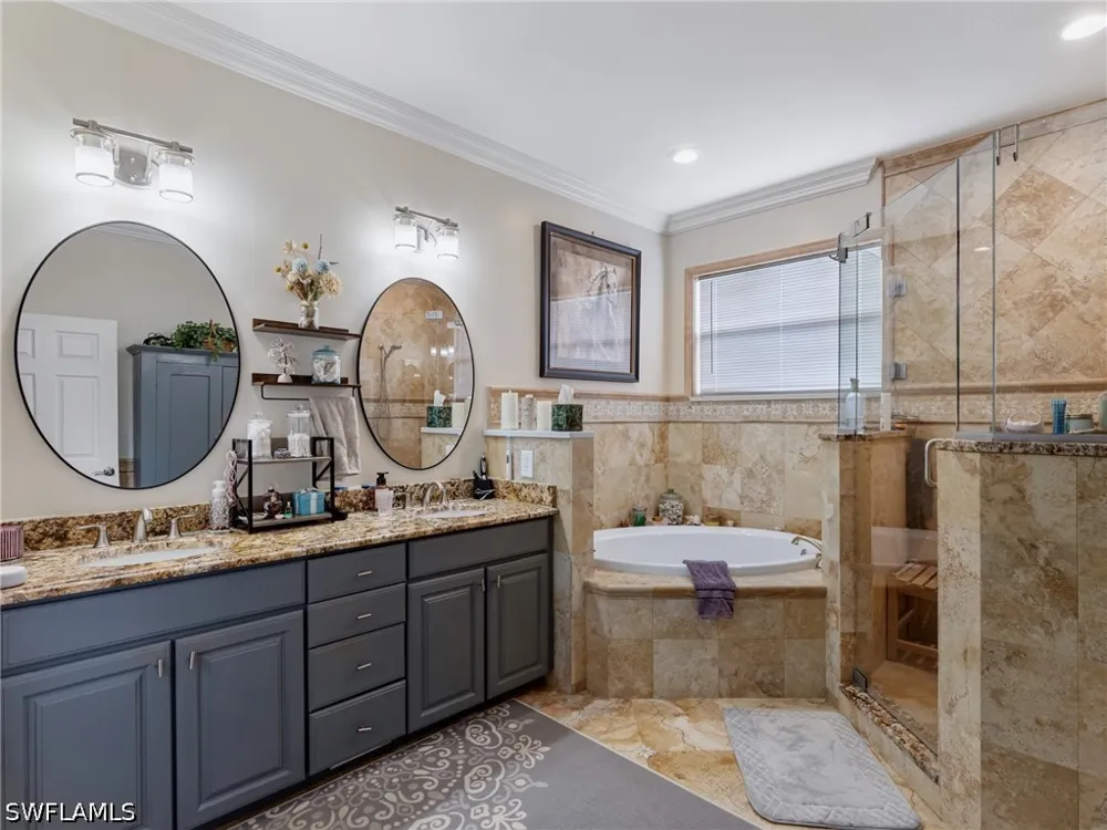 Larino Loop Estero, FL 33928