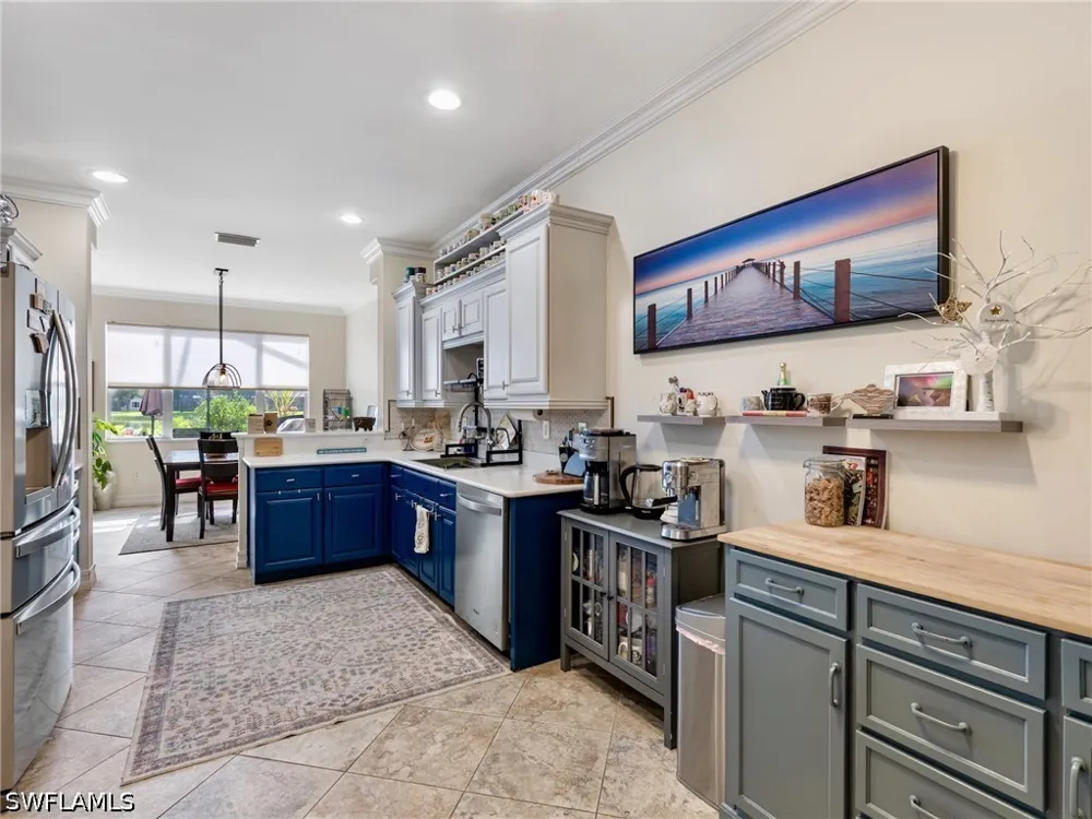 Larino Loop Estero, FL 33928