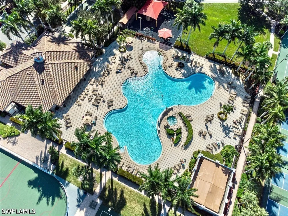 Larino Loop Estero, FL 33928