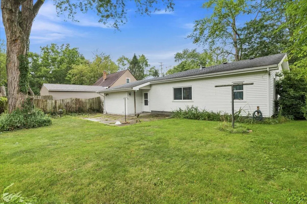5218 Boylan Avenue Kalamazoo, MI 49004