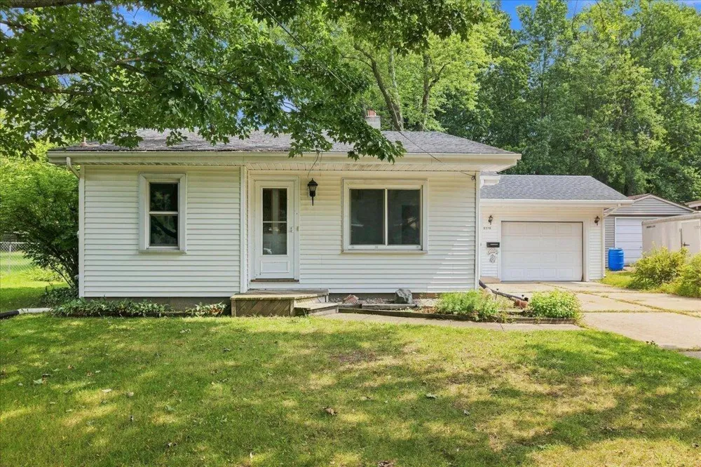 5218 Boylan Avenue Kalamazoo, MI 49004