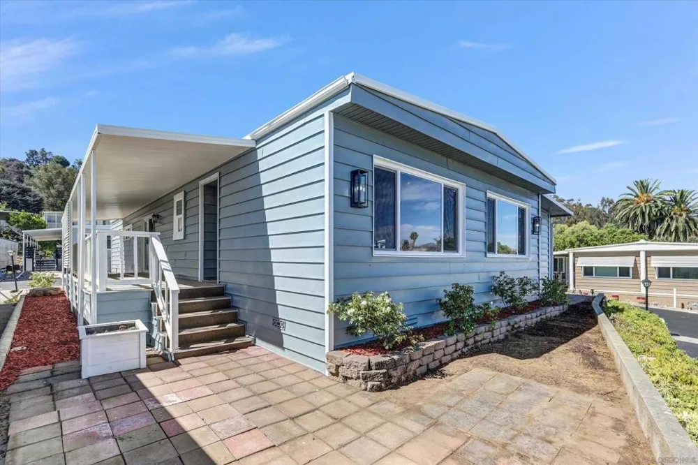 1440 S Orange ave #111 El Cajon, CA 92020