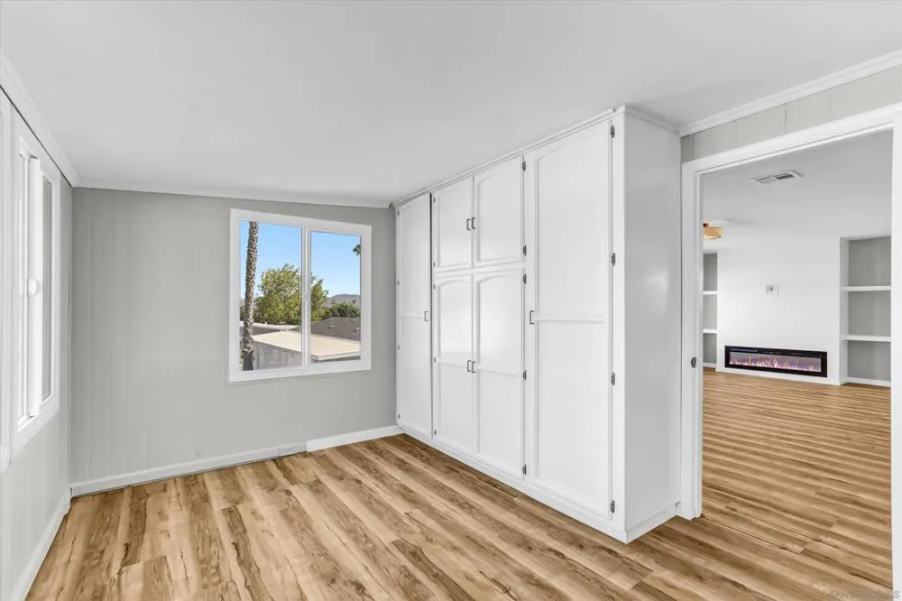 1440 S Orange ave #111 El Cajon, CA 92020