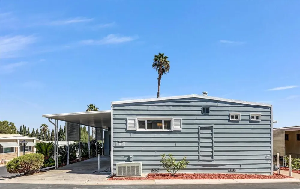 1440 S Orange ave #111 El Cajon, CA 92020