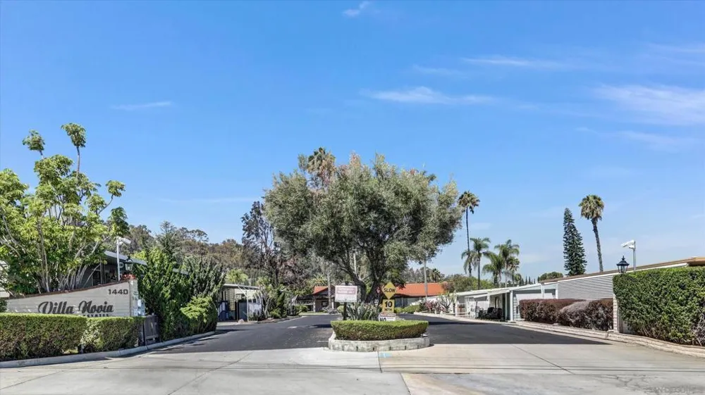 1440 S Orange ave #111 El Cajon, CA 92020