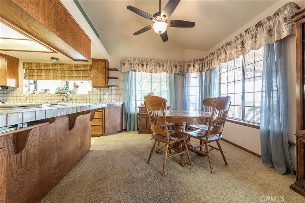 5305 Park Ln San Bernardino, CA 92404