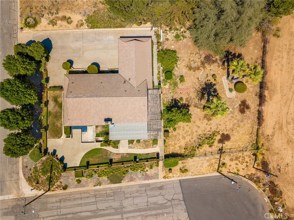 5305 Park Ln San Bernardino, CA 92404