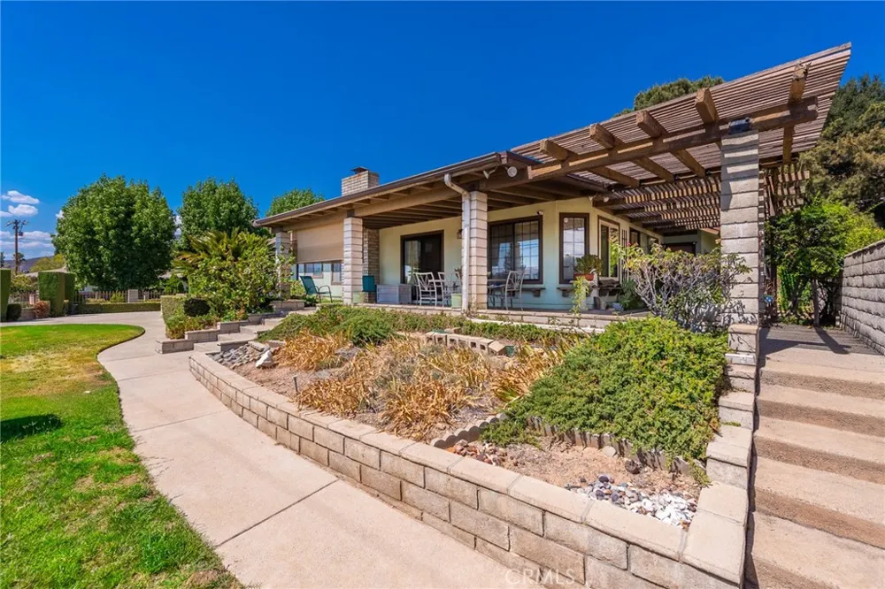 5305 Park Ln San Bernardino, CA 92404