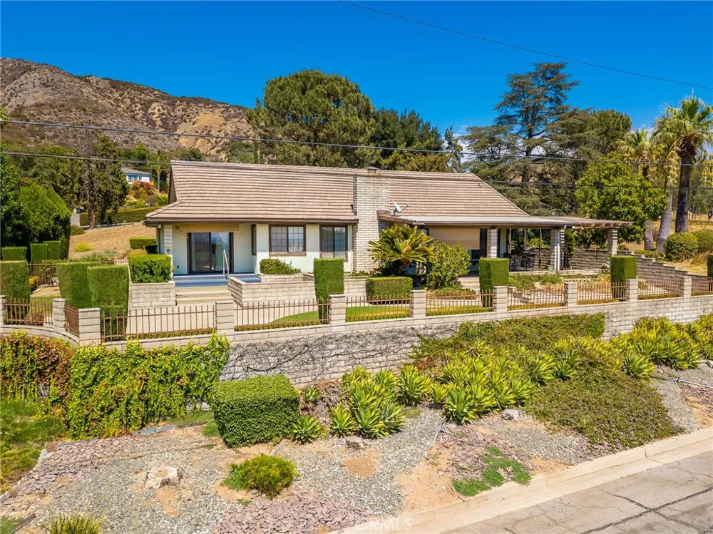 5305 Park Ln San Bernardino, CA 92404