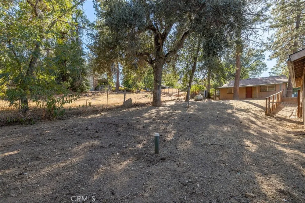 49832 Pierce Oakhurst, CA 93644