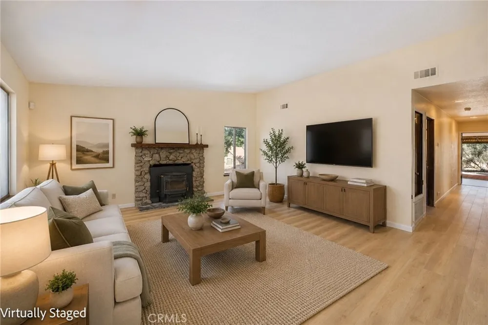 49832 Pierce Oakhurst, CA 93644