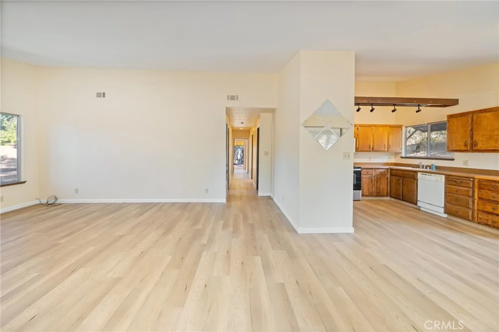 49832 Pierce Oakhurst, CA 93644