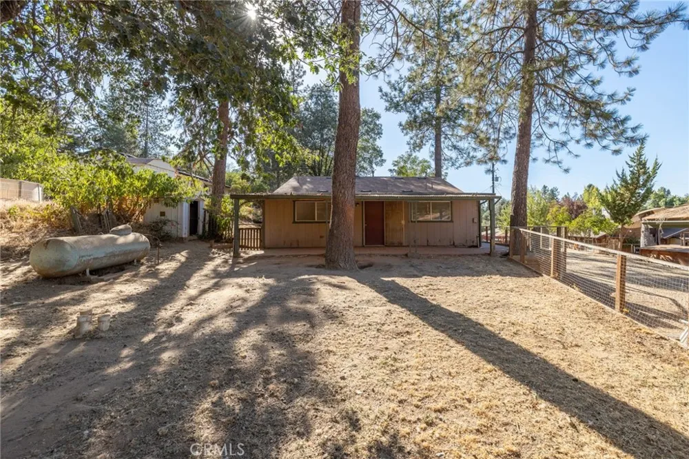 49832 Pierce Oakhurst, CA 93644