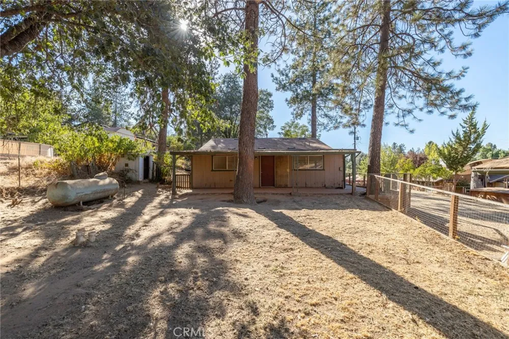 49832 Pierce Oakhurst, CA 93644