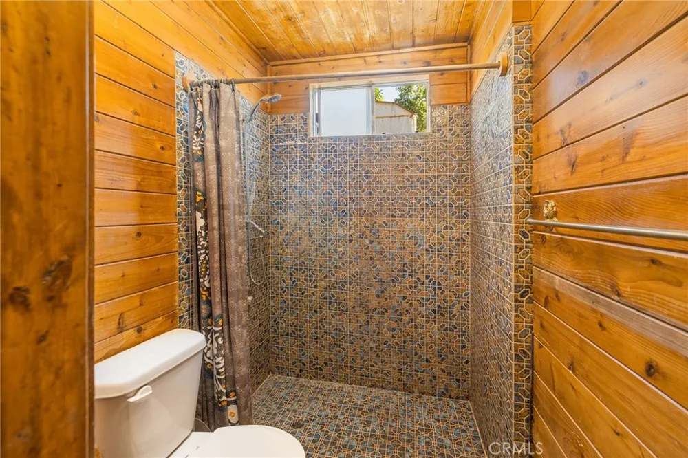49832 Pierce Oakhurst, CA 93644