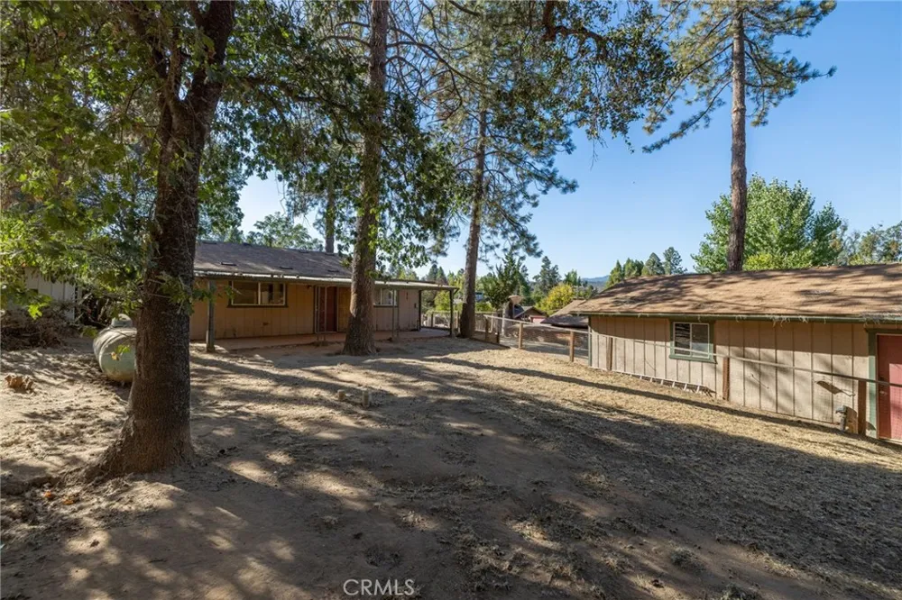49832 Pierce Oakhurst, CA 93644