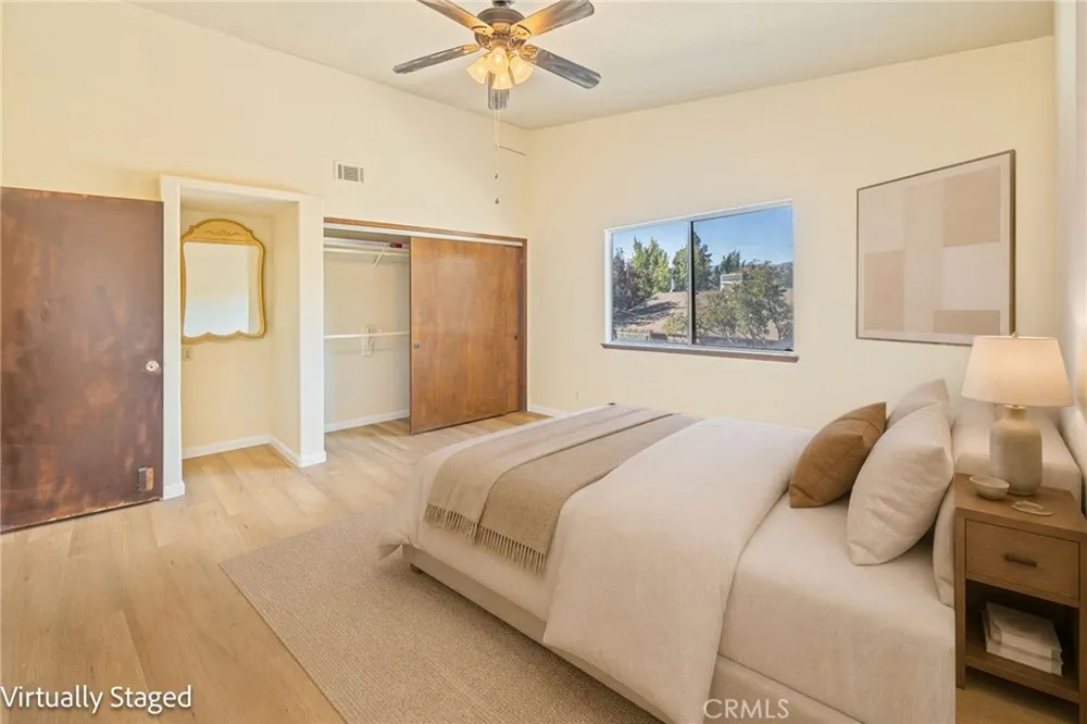 49832 Pierce Oakhurst, CA 93644