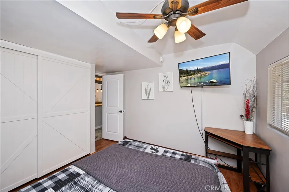 524 Highland Sugarloaf, CA 92386