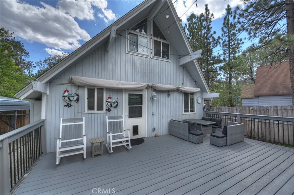 524 Highland Sugarloaf, CA 92386