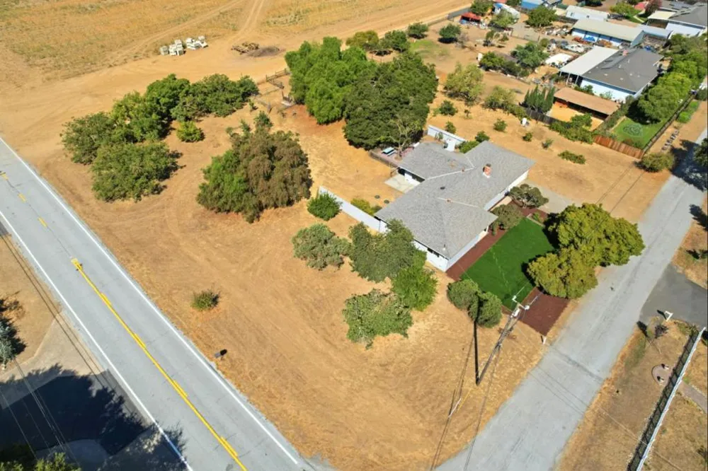 15725 Ranchero Drive Morgan Hill, CA 95037