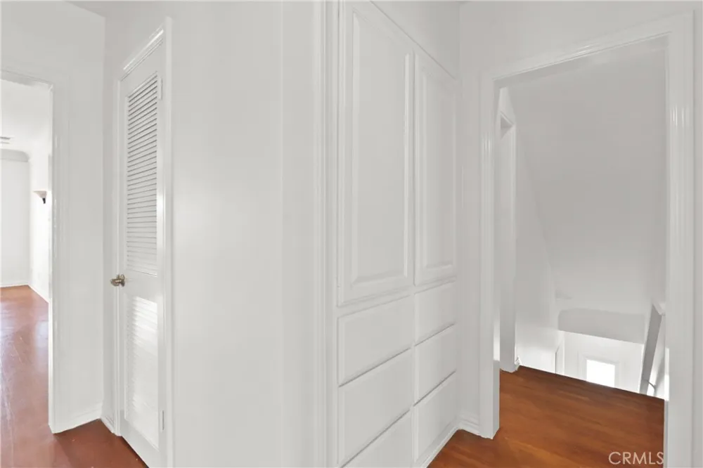 1131 E 2nd Long Beach, CA 90802