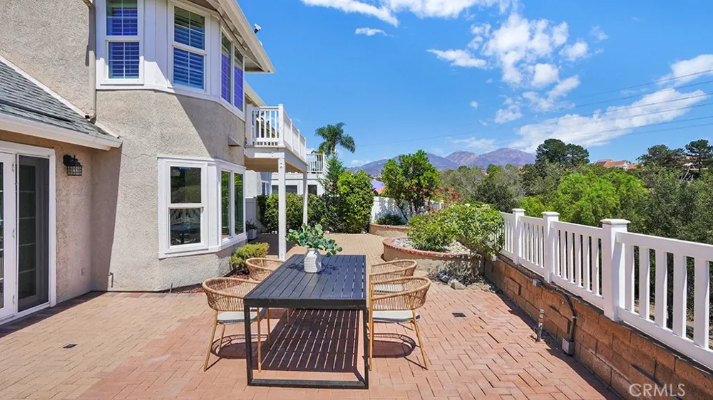 21262 Limber Mission Viejo, CA 92692