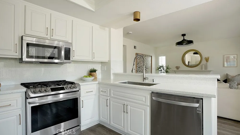 21262 Limber Mission Viejo, CA 92692