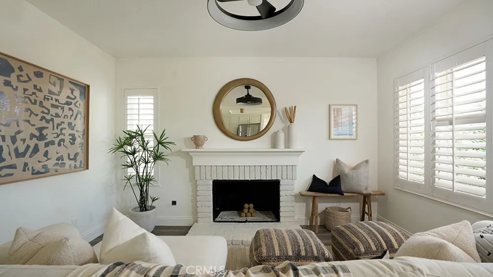 21262 Limber Mission Viejo, CA 92692
