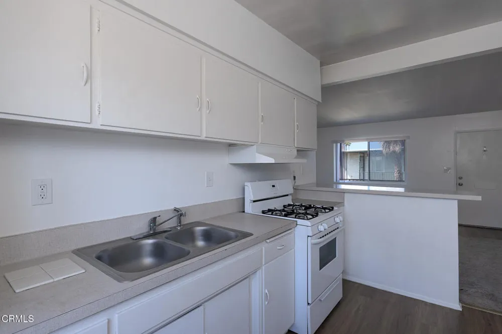 4910 Nautilus Street #F Oxnard, CA 93035