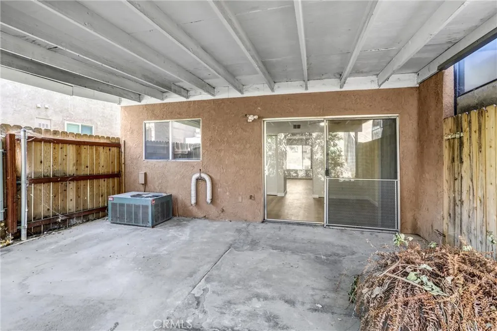 122 Tamarisk Redlands, CA 92373