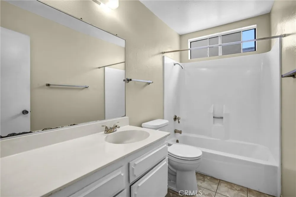 122 Tamarisk Redlands, CA 92373