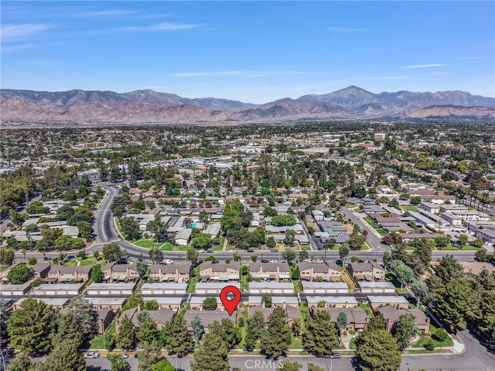 122 Tamarisk Redlands, CA 92373
