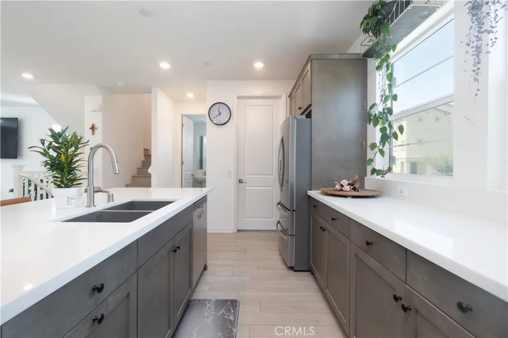 27659 S Rockcrest San Pedro, CA 90731