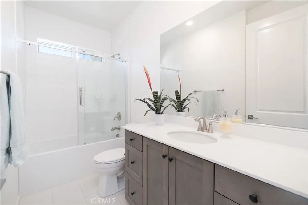 27659 S Rockcrest San Pedro, CA 90731