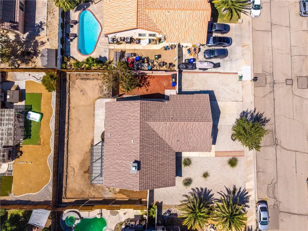 13230 Brant Victorville, CA 92392