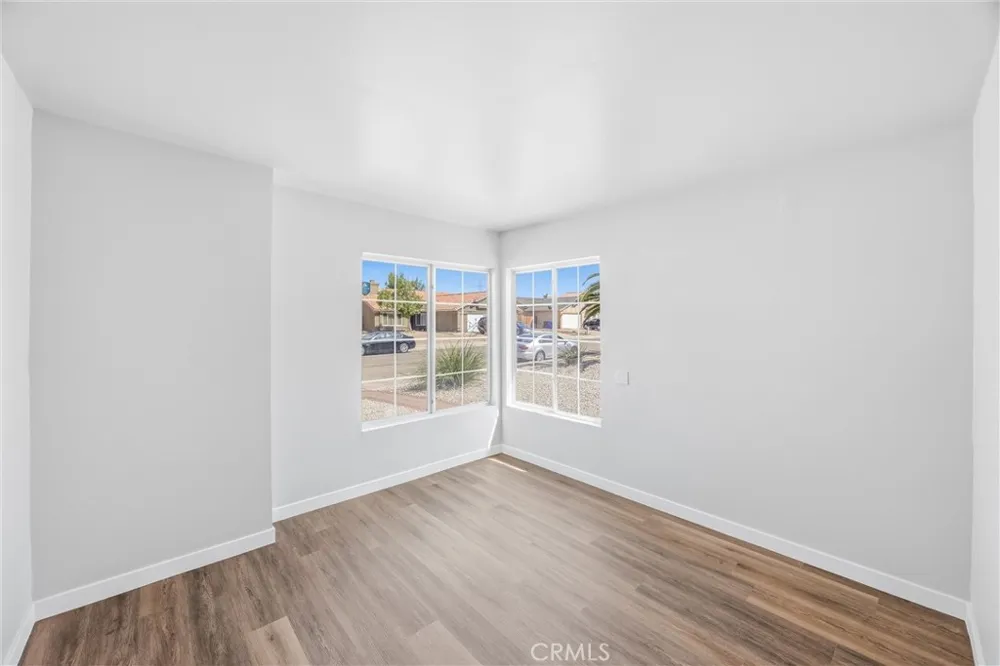 13230 Brant Victorville, CA 92392