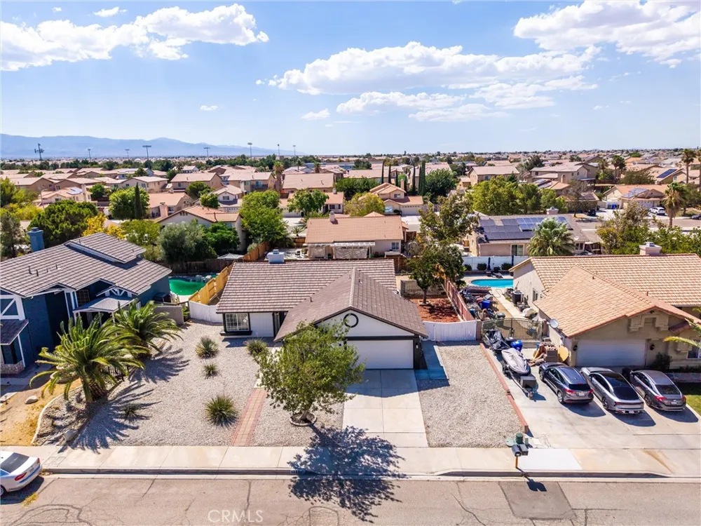 13230 Brant Victorville, CA 92392