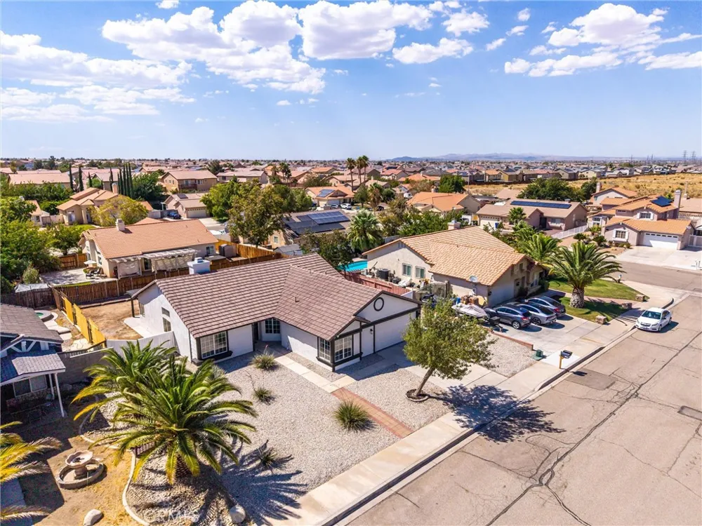 13230 Brant Victorville, CA 92392