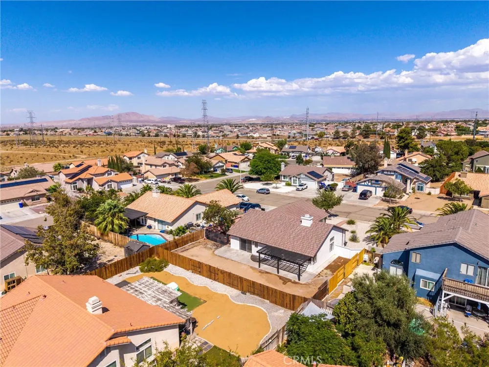 13230 Brant Victorville, CA 92392
