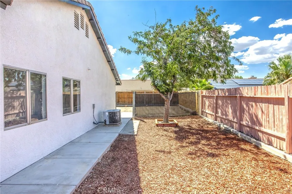 13230 Brant Victorville, CA 92392