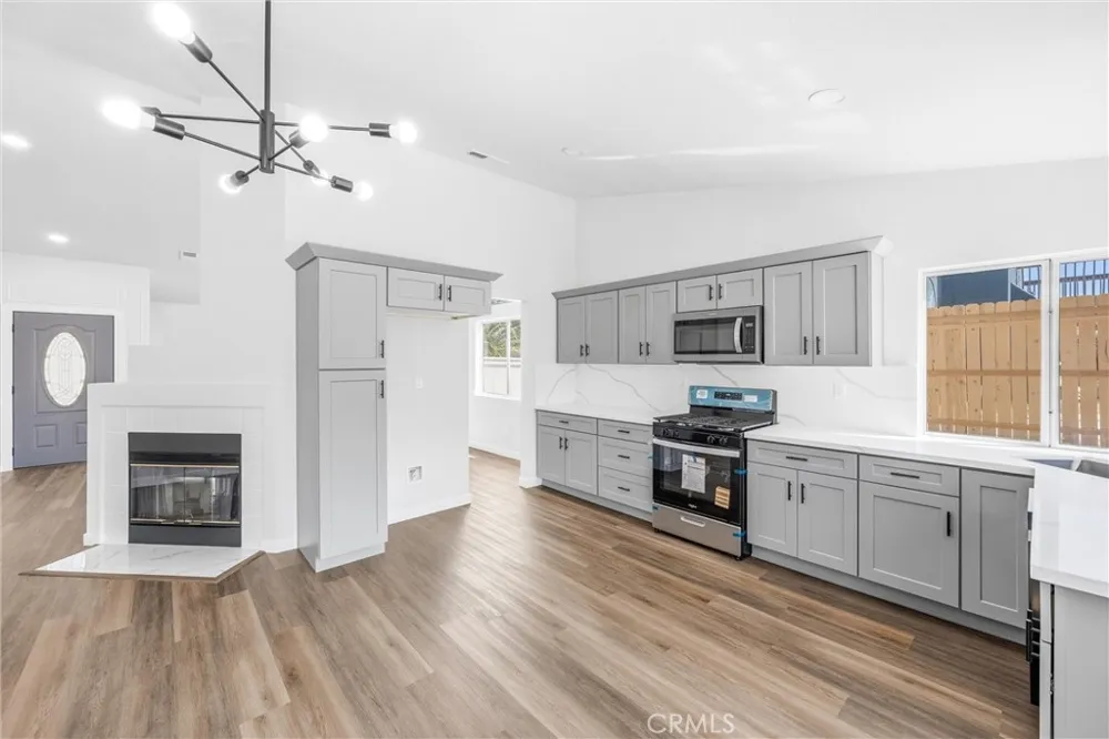 13230 Brant Victorville, CA 92392